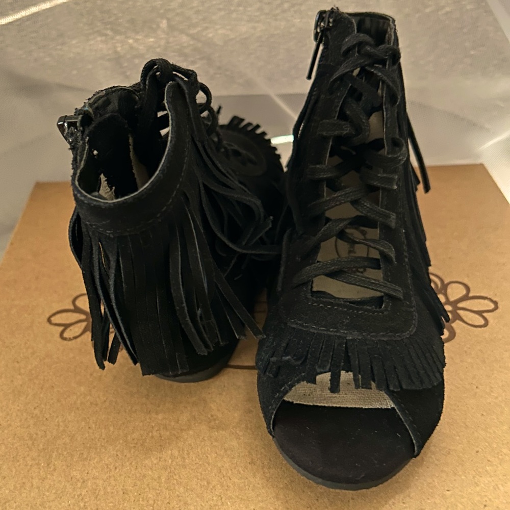 Joyfolie black Suede Khloe bootie (sandal) size 8